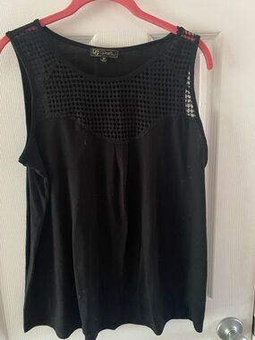DG2 by Diane Gilman black Sleeveless Crochet Yoke Tank Top
